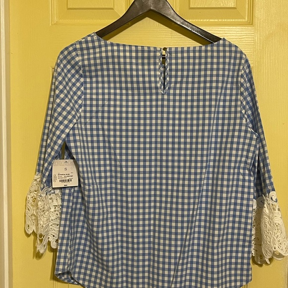 Classy Liz Claiborne Career Elbow Lace Sleeve Top - Picture 2 of 7